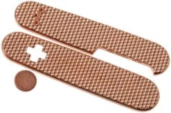 Daily Customs 91.3 Golfball BS Pattern, Copper P10012432 Victorinox Scales