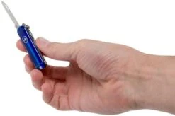 Victorinox Classic SD Translucent Blue 0.6223.T2 Swiss Pocket Knives -Outdoor Knives VT0 6223 T2 05 victorinox